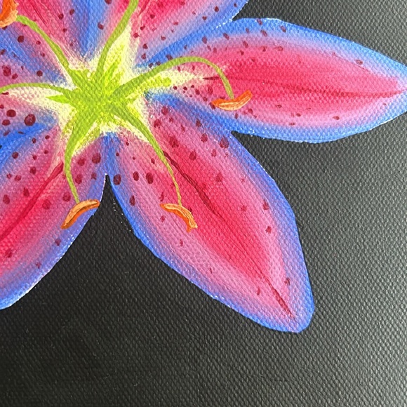 Hand painted Acrylic Tiger Lily On Canvas - Picture 2 of 3